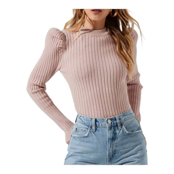 ASTR the Label Back Cut-Out Sweater Rose Pink | Trendy Open-Back Knit Top - Picture 3 of 13